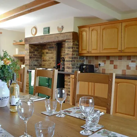 Linton Woods Farm * Tollerton (Yorkshire)